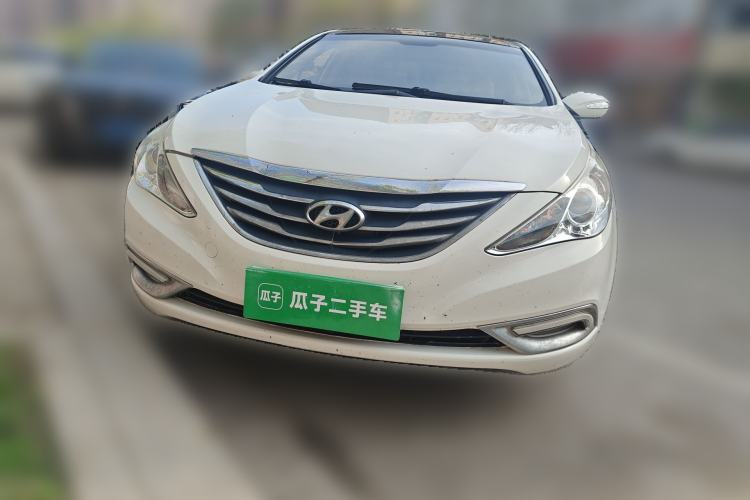 Used Hyundai Sonata 2011 2.0L Automatic Supreme Edition Front