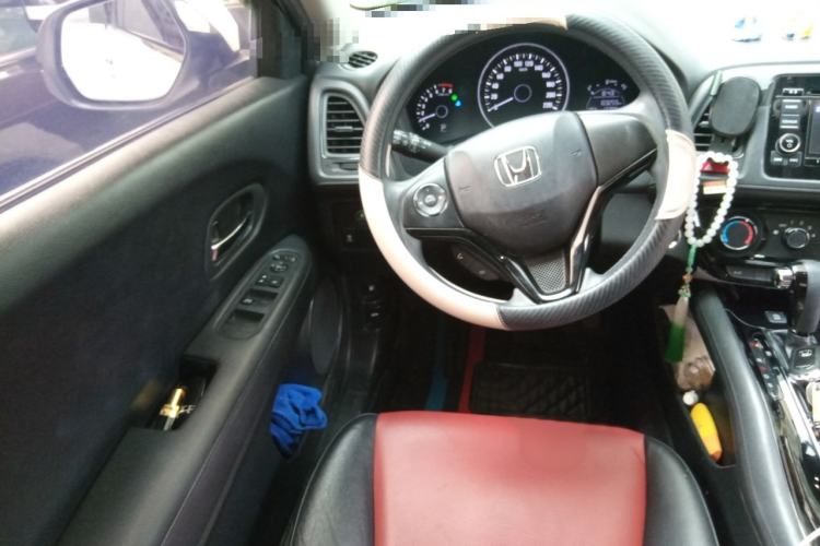 Used Honda Vezel 2017 1.8L CVT Front-Wheel Drive Pioneer Edition