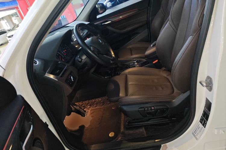 Used BMW X1 2018 xDrive20Li Luxury Edition Left Front Seat