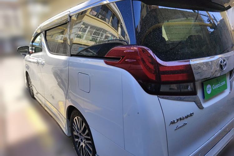 Used Toyota Alphard 2018 3.5L Prestige Edition
