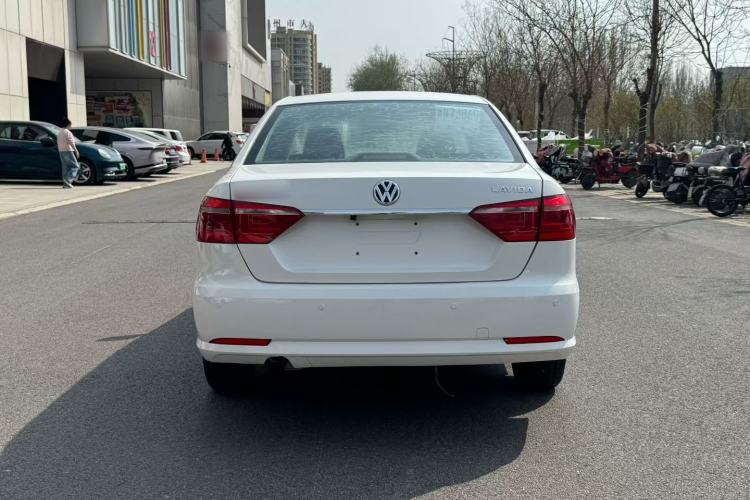 Used Volkswagen Lavida 2013 Revised Classic 1.6L Manual Fashion Edition Rear