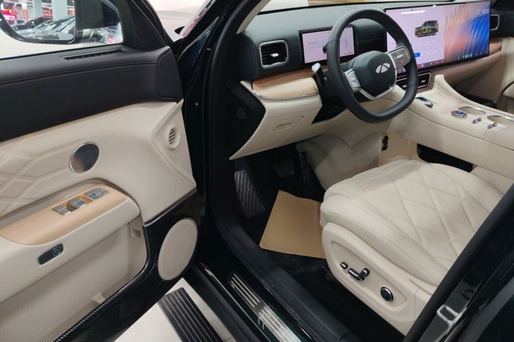 Used Chery T11 2026 Model 220 All-Wheel Drive Family Fun Edition
