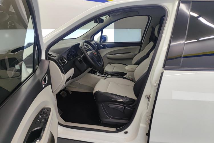 Used FORTHING Joyear XV 2016 1.6L CVT Comfort Model
