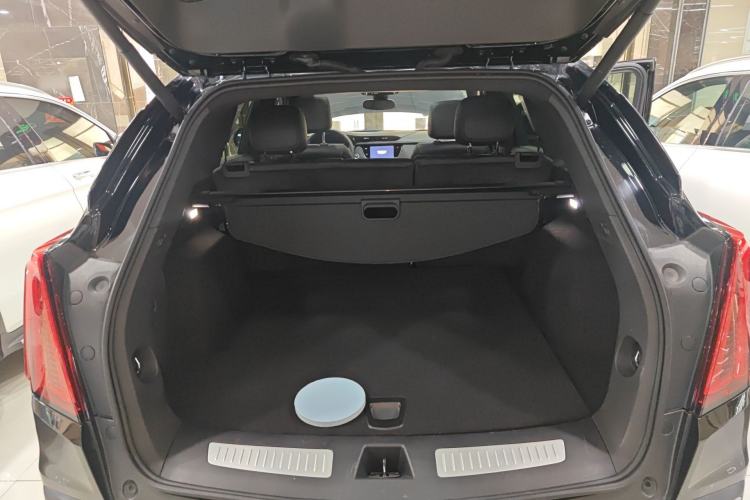 Used Cadillac XT5 2020 28T Four-Wheel Drive Luxury Version Trunk