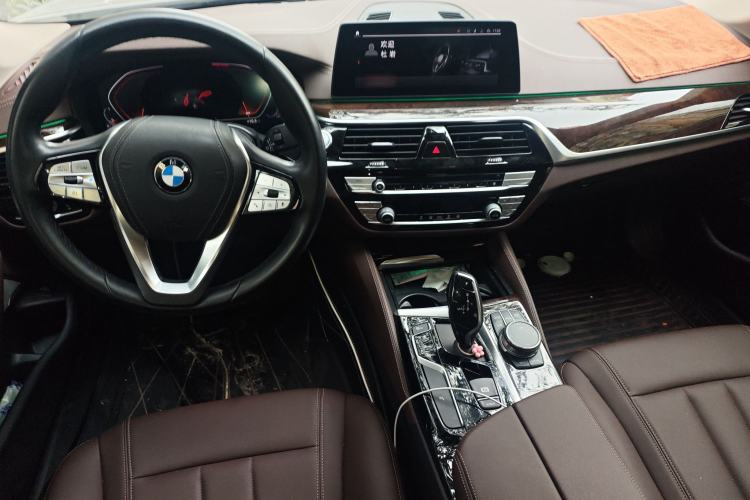 Used BMW 5 Series 2020 525Li Luxury Package