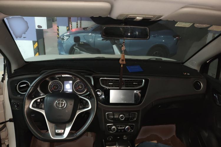 Used Brilliance V3 2016 1.5T Automatic Flagship Model