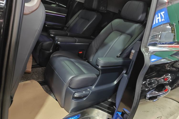 Used GAC Trumpchi M8 2021 Master Series 390T Ultimate Edition
