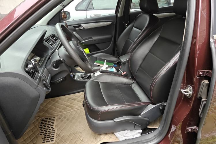 Used Volkswagen Lavida 2013 Revised Classic 1.6L Manual Fashion Edition Left Front Seat