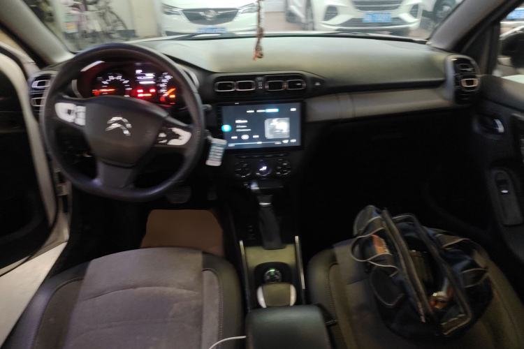 Used Citroen C3-XR 2019 230THP DCT Yue Ling Edition Center Console