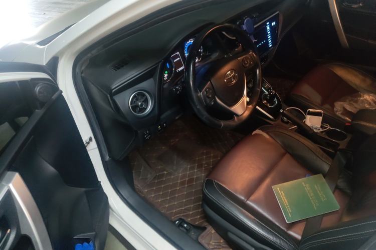 Used Toyota Corolla 2018 Dual-Engine 1.8L E-CVT Smart Edition