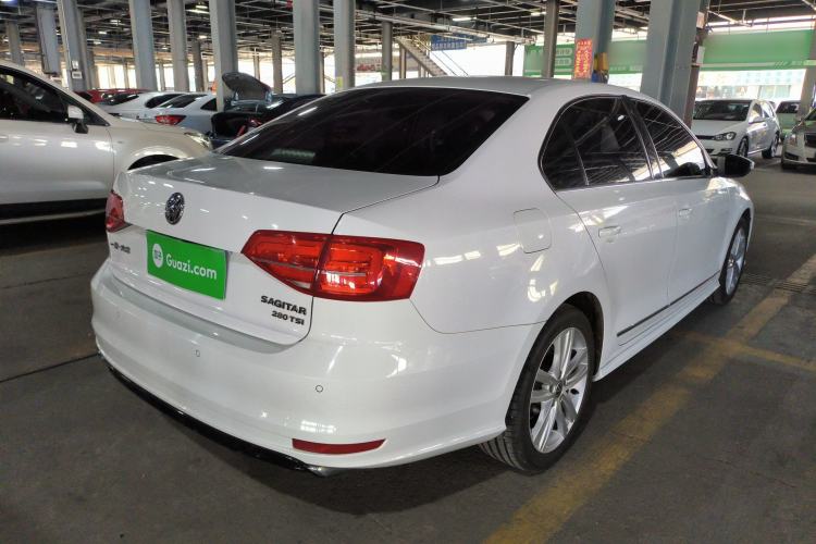 Used Volkswagen Sagitar 2018 280TSI DSG Ignite Edition Rear Right 45 Deg