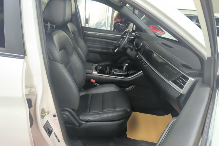 Used Dongfeng Fengon ix7 2020 2.0 TGDI Automatic Two-Wheel Drive Urban Luxury Edition
