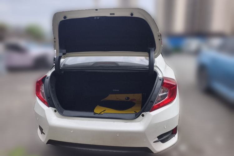 Used Honda Civic 2019 180TURBO CVT Shangdong Edition China VI Trunk