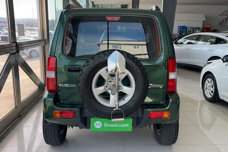 Used Suzuki Jimny 2012 1.3 AT Mode3
