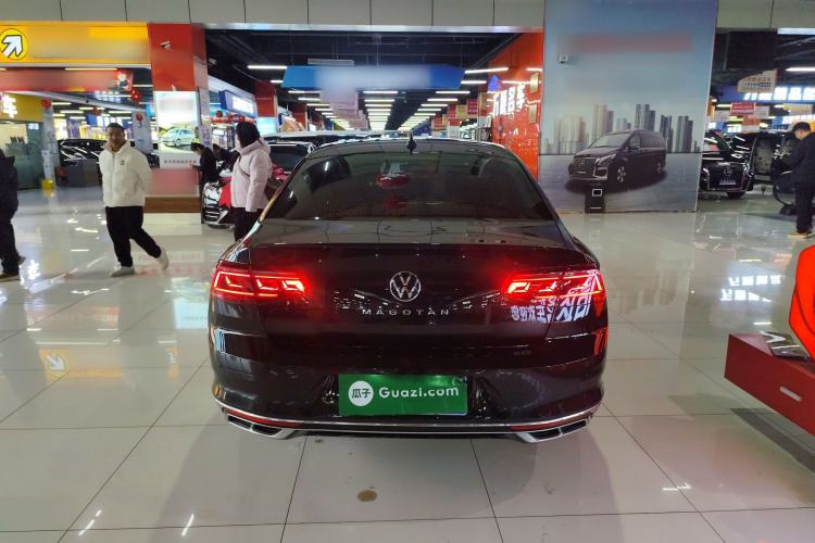 Used Volkswagen Magotan 2023 2 Million Units Limited Edition 330TSI DSG Leading Version