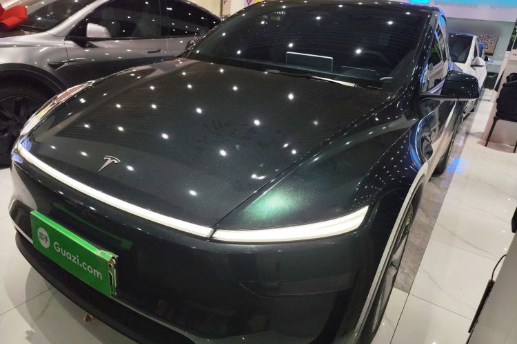 Used Tesla Model Y 2025 Rear-Wheel-Drive Version