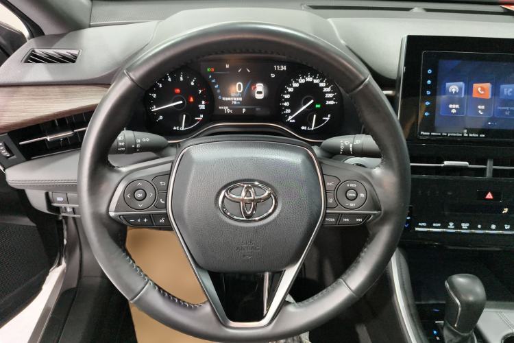 Used Toyota Avalon 2023 2.0L Premium Edition
