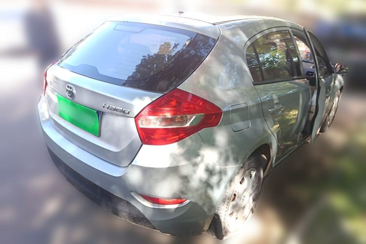 Used Brilliance H320 2012 1.5L Automatic Comfort Edition
