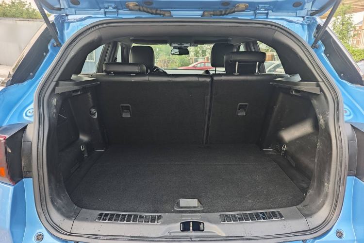 Used Land X7 2015 2.0T Panoramic Prestige Edition