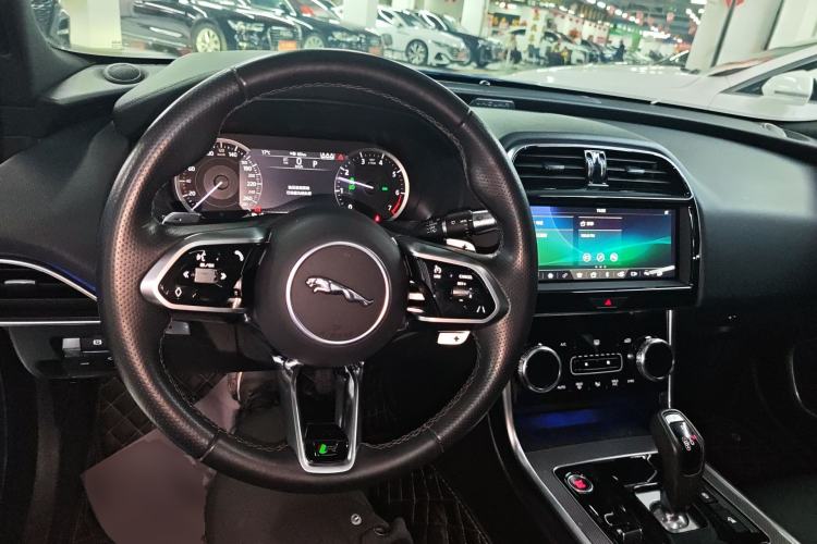 Used Jaguar XEL 2020 2.0T 200PS R-DYNAMIC Youth Sports Edition
