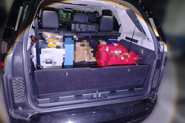 Used Land Rover Discovery 2021 360 PS R-Dynamic S