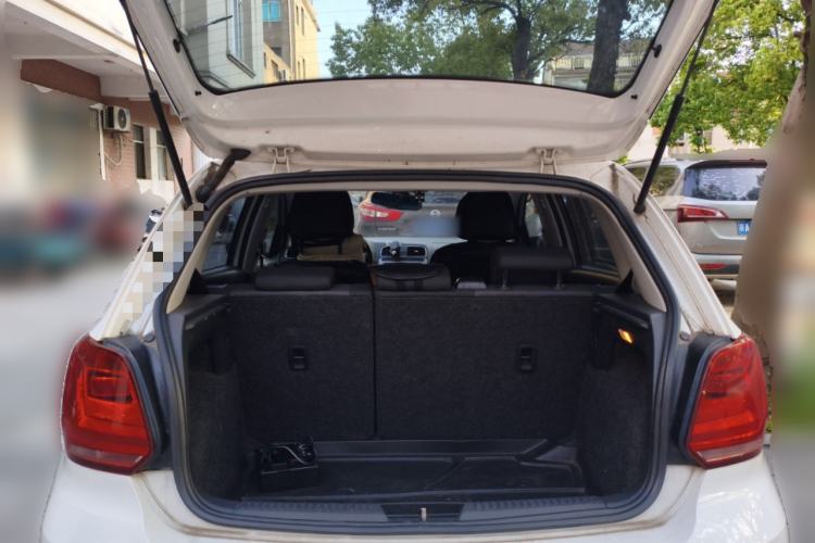 Used Volkswagen Polo 2014 1.6L Automatic Comfort Edition