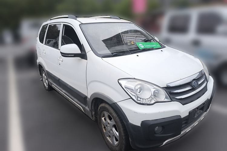 Used FAW Senya S80 2014 1.3L Manual 5-Seater Classic Edition Front Right 45 Deg