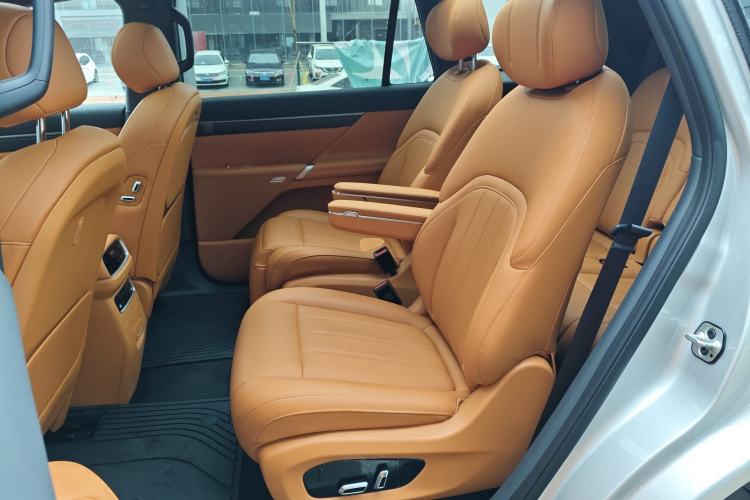 Used Dongfeng eπ eπ008 2026 Model Six-Seat Range-Extended Family Delight Edition