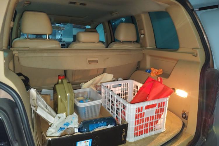 Used Volkswagen Touran 2011 1.4T DSG ZhiZhen Edition 5 Seats Trunk