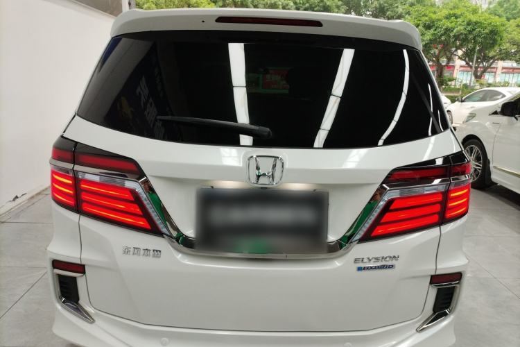 Used Honda Elysion 2019 2.0L Hybrid Luxury Edition
