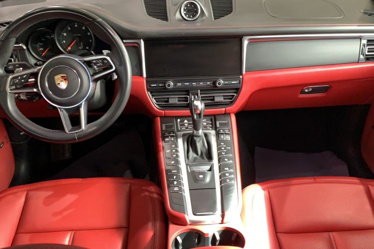 Used Porsche Macan 2021 Macan 2.0T