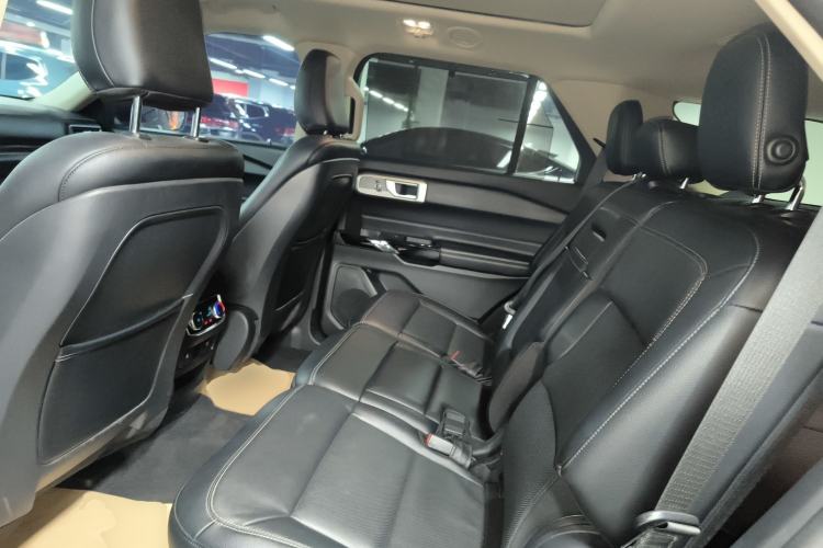 Used Ford Explorer 2020 EcoBoost 285 4x4 Titanium Edition 7-Seater
