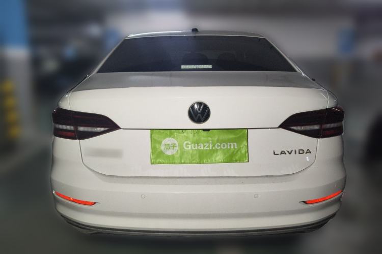 Used Volkswagen Lavida 2022 1.5L Automatic Comfort Edition
