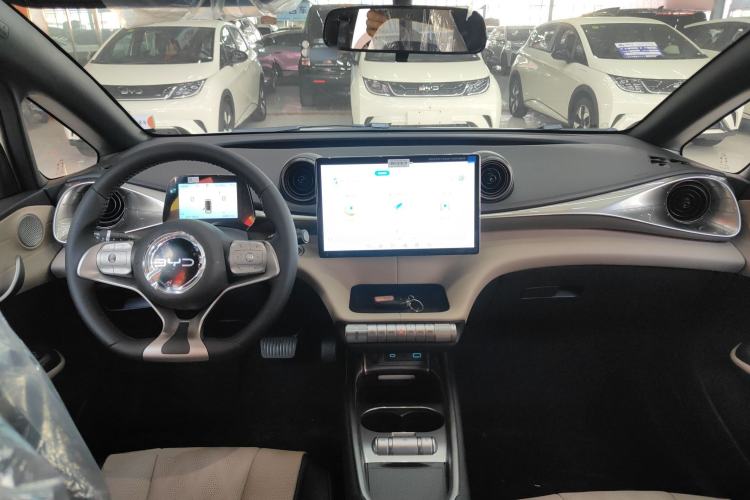 Used BYD Dolphin 2025 420km Free Edition