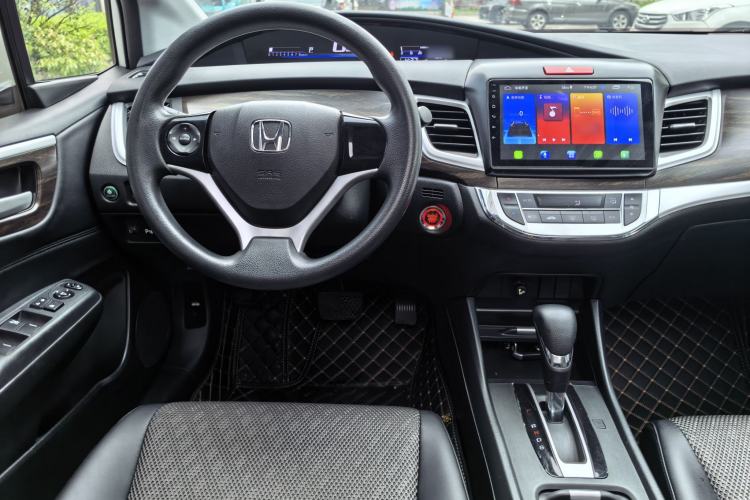 Used Honda Jade 2020 1.8L automatic Comfort version Interior 5