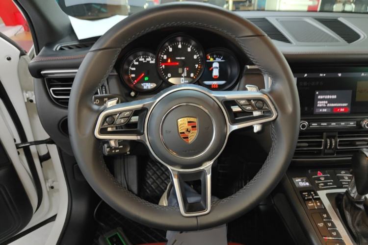 Used Porsche Macan 2018 Macan 2.0T
