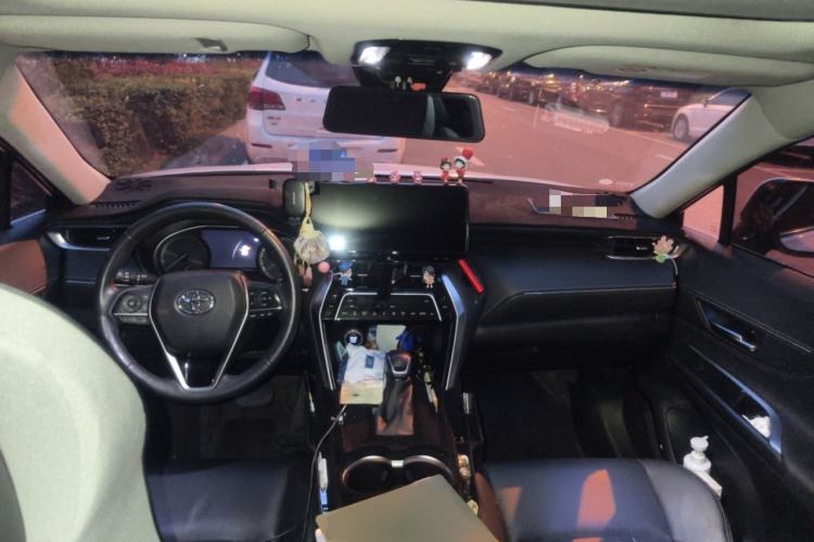 Used Toyota Harrier 2023 2.0L CVT Two-Wheel Drive Deluxe Edition