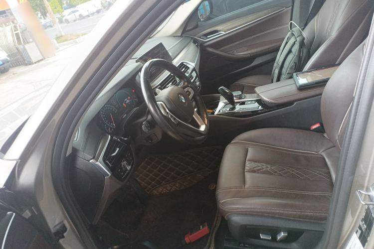 Used BMW 5 Series 2019 530Li Luxury Edition Premium Package Left Front Seat