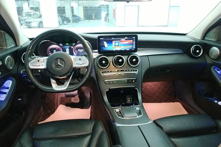 Used Mercedes-Benz C-Class 2021 C 260 L Sport Edition Center Console