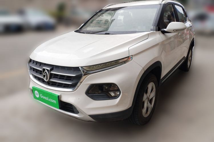 Used Baojun 510 2017 1.5L Manual Fashion Model