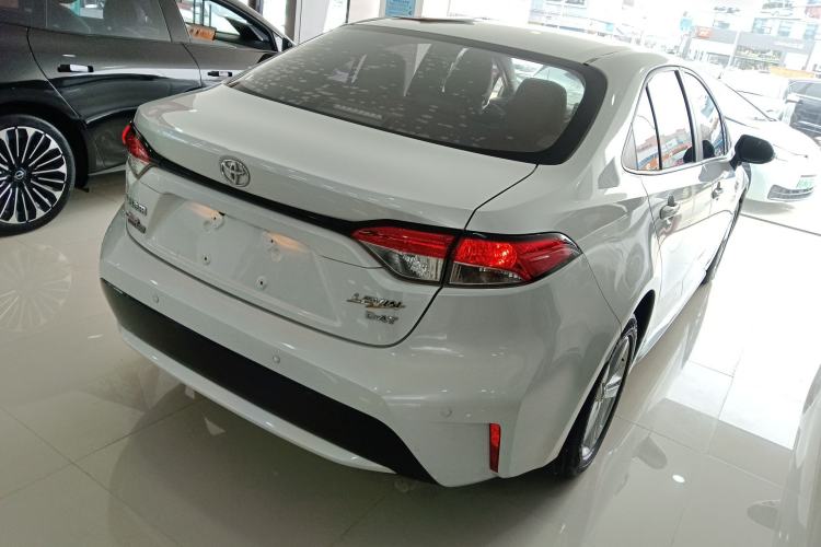 Used Toyota Levin 2021 185T CVT Luxury Edition Rear Right 45 Deg