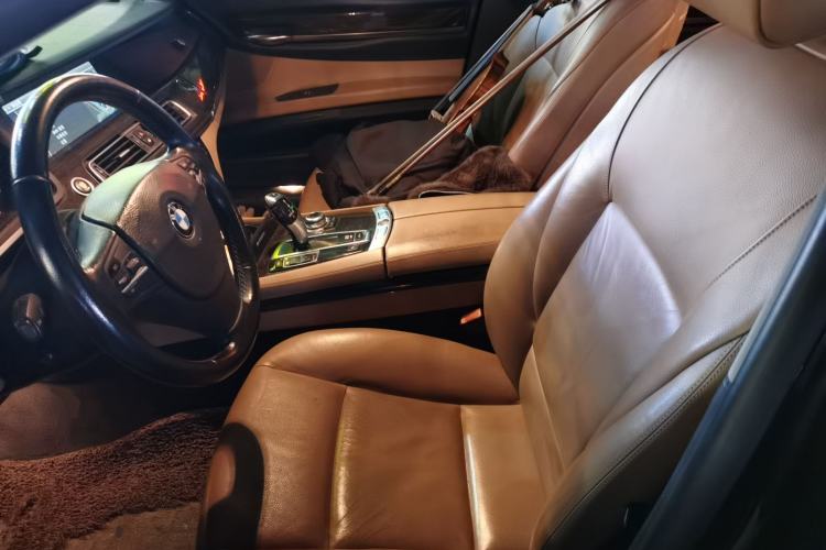 Used BMW 7 Series 2011 730Li Elegant Model
