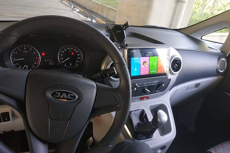 Used JAC Refine M3 2023 PLUS 1.5T 5/7-seat Classic Edition