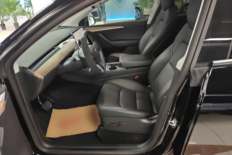 Used Tesla Model Y 2021 Revised Version 2 Long-Range All-Wheel-Drive Edition
