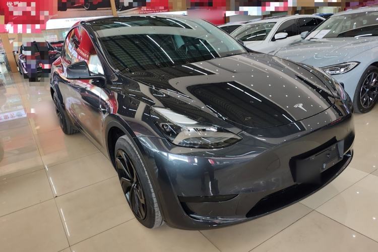 Used Tesla Model Y 2024 Rear-Wheel-Drive Version
