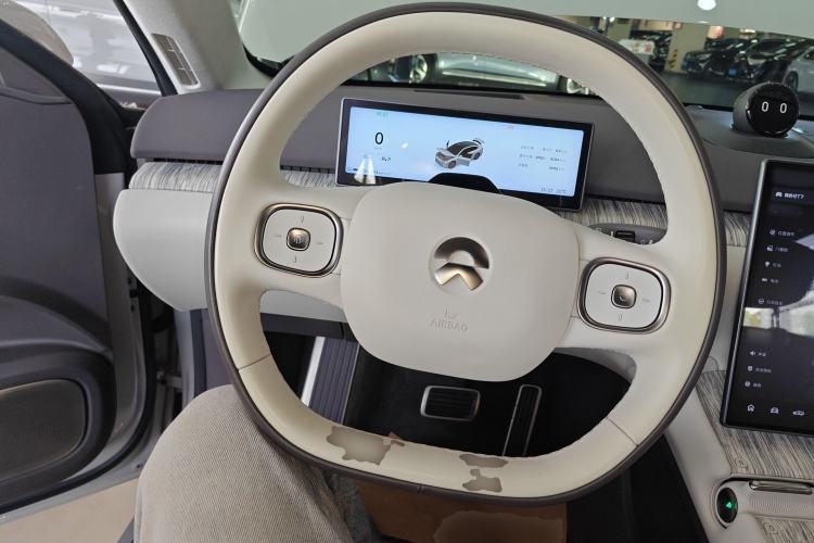 Used Nio ET7 2022 100kWh First Edition Steering Wheel