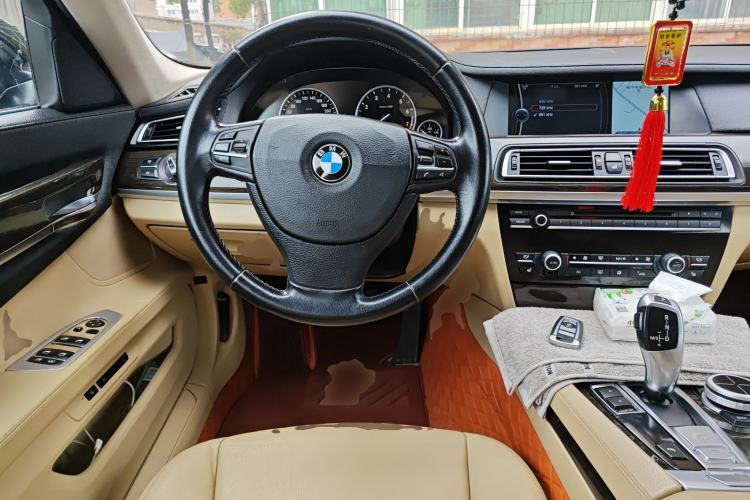 Used BMW 7 Series 2009 730Li Leading Model Steering Wheel