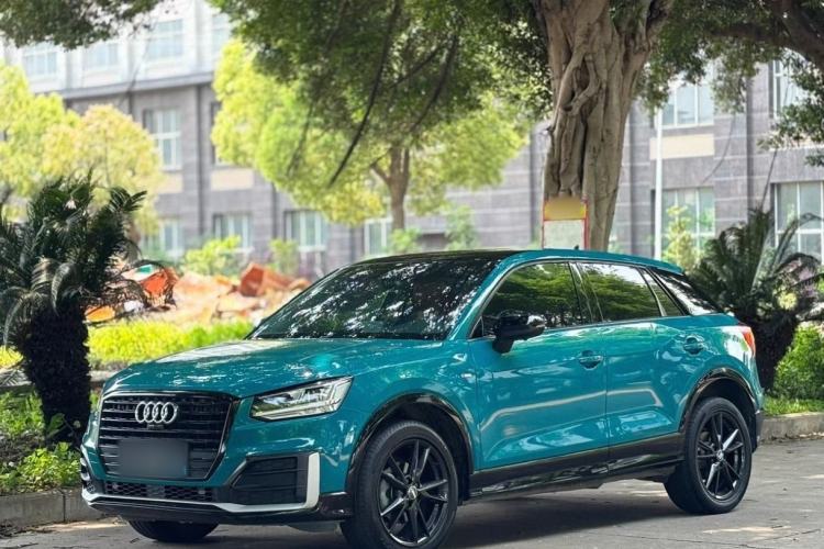 Used Audi Q2L 2020 35 TFSI Fashion Dynamic Model Front Left 45 Deg