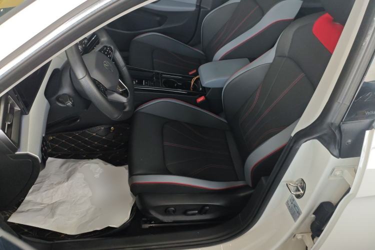 Used Volkswagen Lamando 2023 Lavida L 280TSI DSG Cool & Spicy Edition
