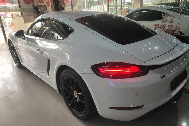 Used Porsche 718 2016 Cayman 2.0T